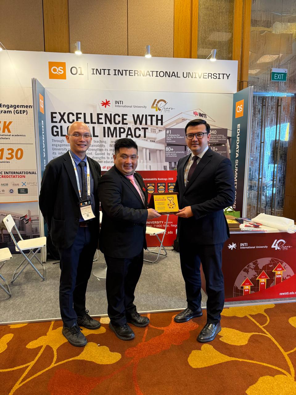 KIUT Recognized for Strengthening International Academic Cooperation During the QS EduData Summit 2026 held in Singapore, Kimyo International University in Tashkent was honored with an Appreciation Medal presented by one of Malaysia’s leading higher educa