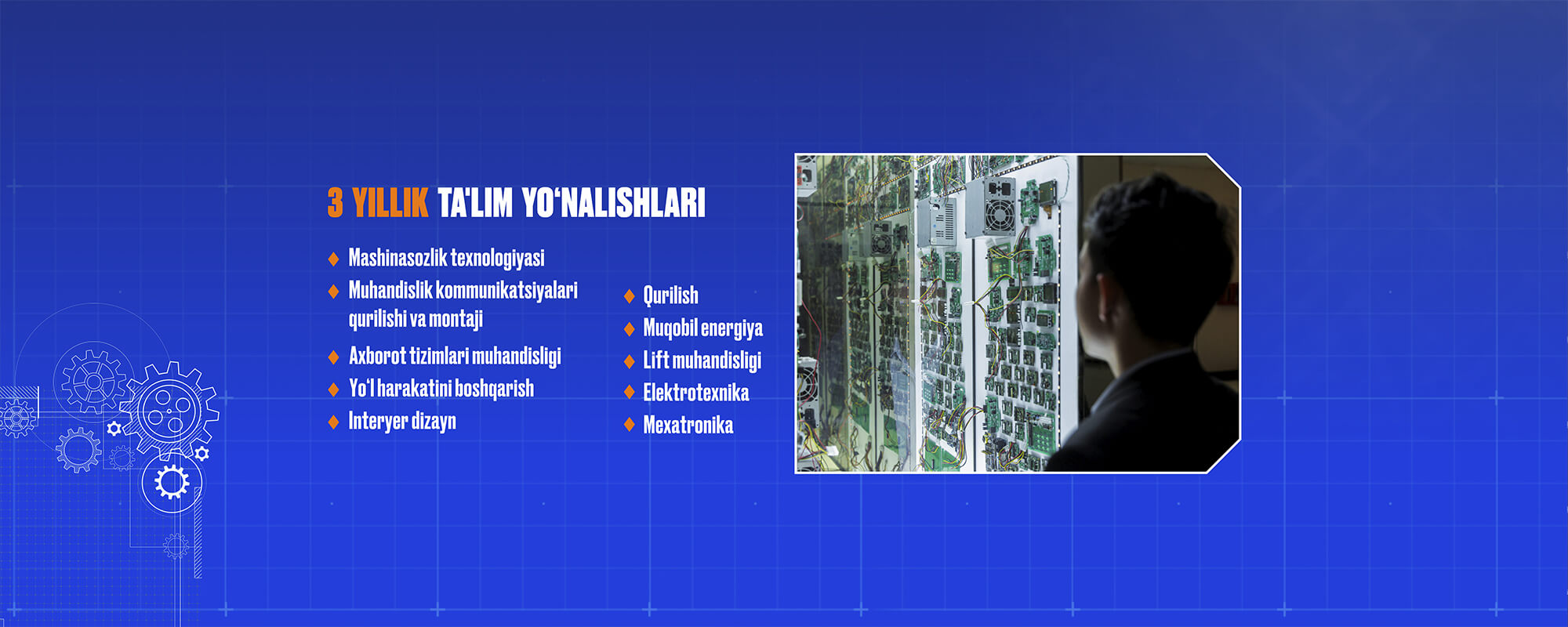 3 yillik -en
