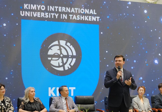 ДОРОГИЕ ВЫПУСКНИКИ УНИВЕРСИТЕТА!