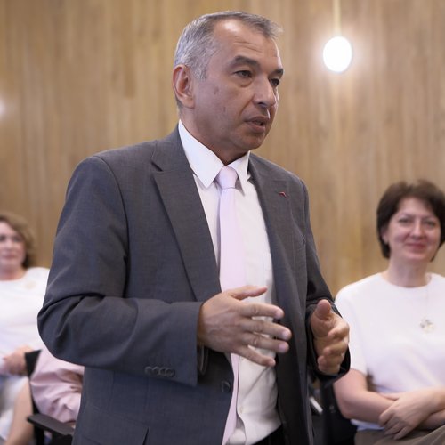 KIUT Students Participate in International Summer School in Irkutsk