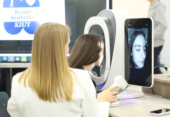 От диагностики к решению: студенты создают практические косметические средства