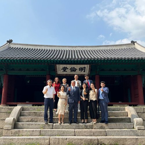 As is known, currently the delegation headed by the founder of Kimyo International University Tashkent, prof. A. Vakhobov, is on an official visit to South Korea. On August 9 of this year, the delegation members met with Mr. Kim Jae-hyun, Vice President o