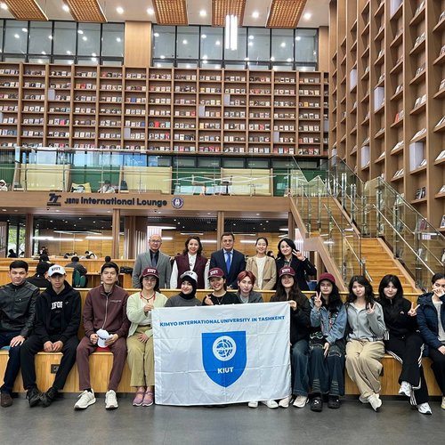 Talabalar almashinuvi dasturi doirasida 1 semestrlik ta’lim uchun Janubiy Koreyaga, xususan Jeonbuk National Universityga ketgan Kimyo International University in Tashkent talabalari bilan joyiga borib uchrashuv tashkil etildi.