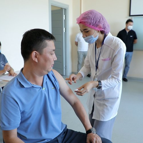 Сегодня весь профессорско-преподавательский состав