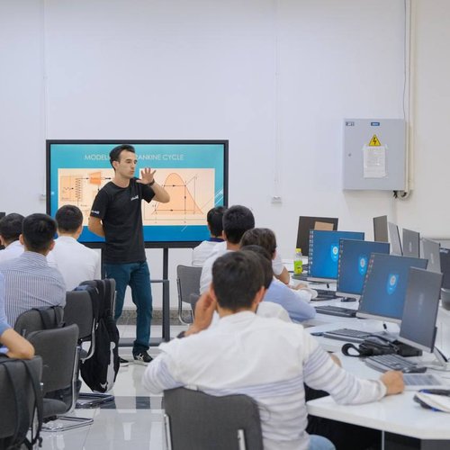 A training course was organized by engineering teachers of Kimyo International University in Tashkent and was attended by invited engineering professors from the USA
