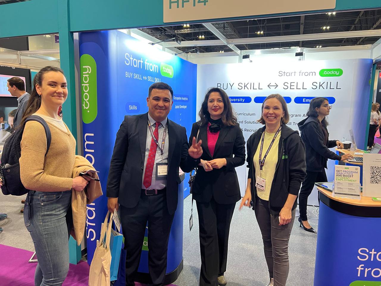Today in London, the capital of England, a large educational and technological exhibition "Bett show 2023" has started Today in London, the capital of England, a large educational and technological exhibition "Bett show 2023" has started