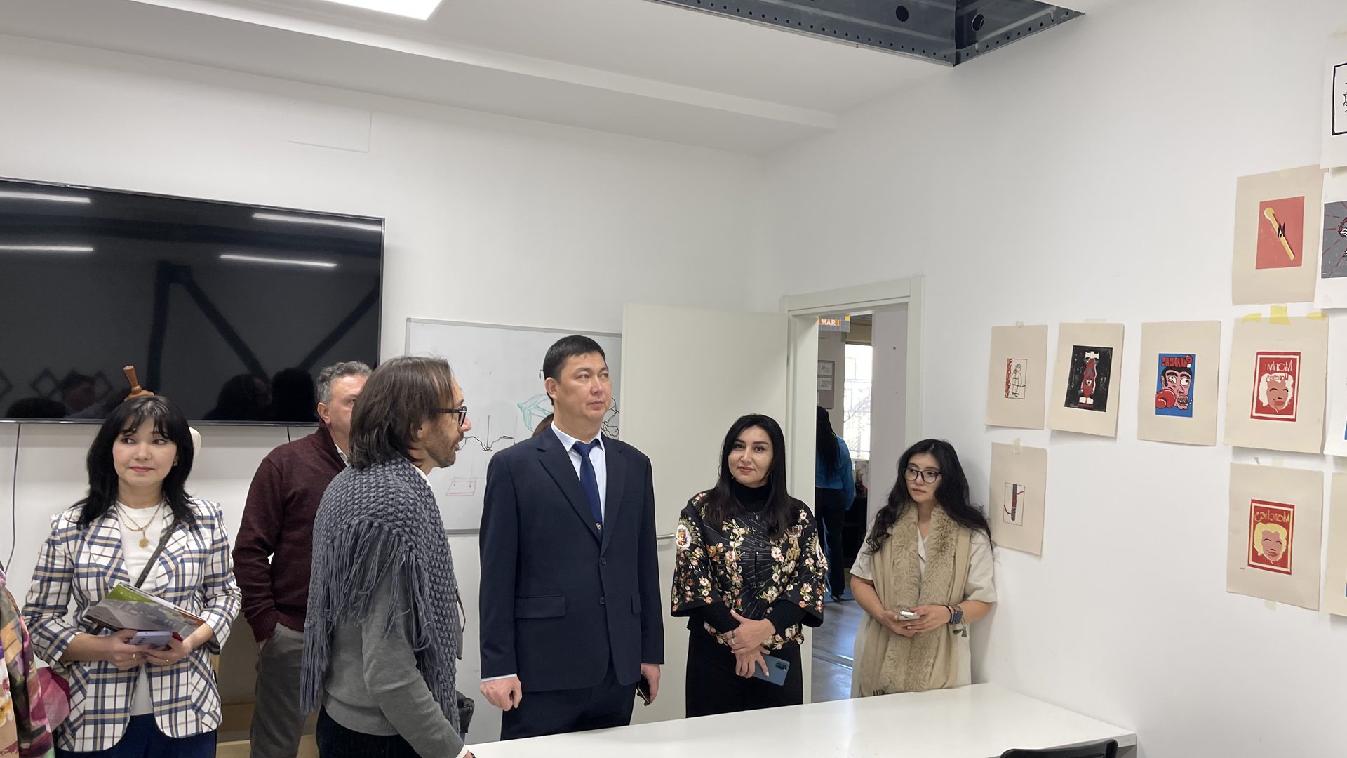 Cooperation with Italian universities in the direction of "Fashion Design" Cooperation with Italian universities in the direction of "Fashion Design"