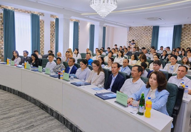 Впервые в Ташкентском международном университете Кимё, на базе Школы медицины, состоялась международная научно-практическая конференция на тему: «Цифровизация и внедрение искусственного интеллекта в медицине и медицинском образовании»