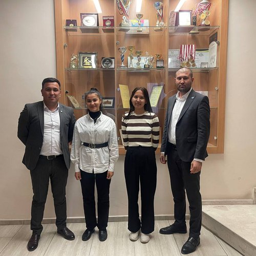 TOSHKENT SHAHRIDAGI YEODJU TEXNIKA INSTITUTINING «TURIZM» YO‘NALISHI RAHBARI N.MEYLIYEV VA XALQARO HAMKORLIK BO‘LIMI BOSHLIG‘I S.RAHMATILLAYEV BOLGARIYA DAVLATIDA XIZMAT SAFARIDA