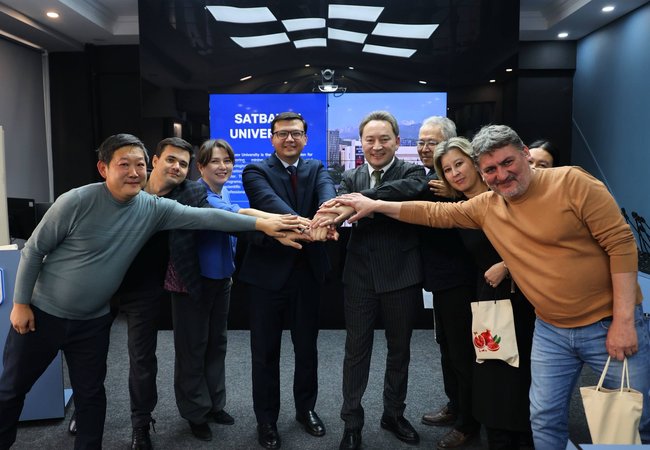 A delegation from Kimyo International University in Tashkent visited Satbayev University in Almaty.