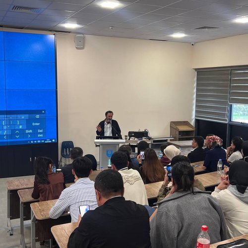 В Ташкентском международном университете Кимё кафедрой «История» был организован круглый стол на тему «Отражение образа Амира Темура в средневековых источниках»