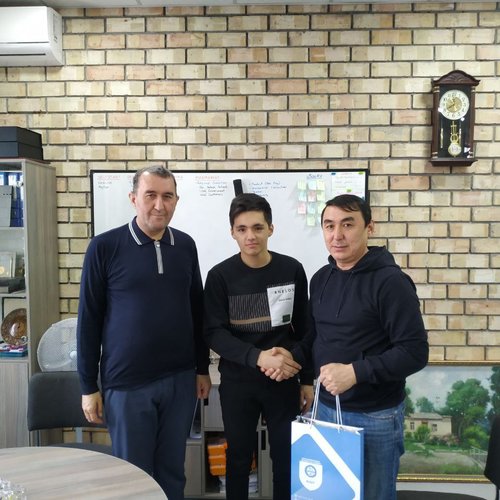 Meeting with a Young Inventor: Kimyo International University in Tashkent Supports Science and Innovation