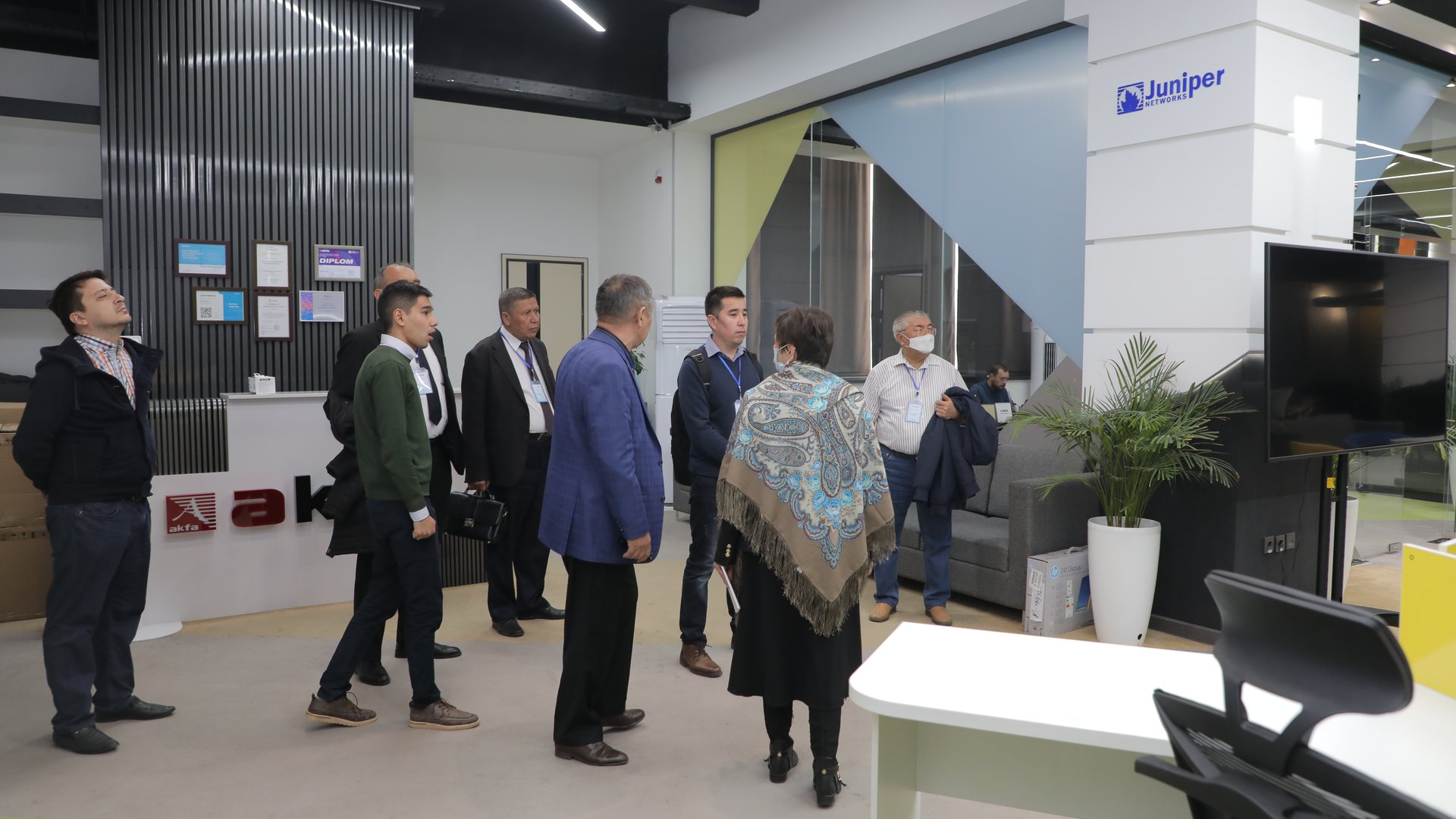 Members of the expert group KazSEE - Kazakhstan Society for Engineering Education visited the partner companies of the institute Members of the expert group KazSEE - Kazakhstan Society for Engineering Education visited the partner companies of the institute
