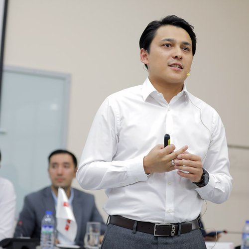 Guest lecture by Kamran Gulamov, CEO at Akfa Group